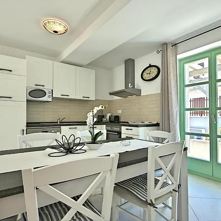 Vila Zeus Villa