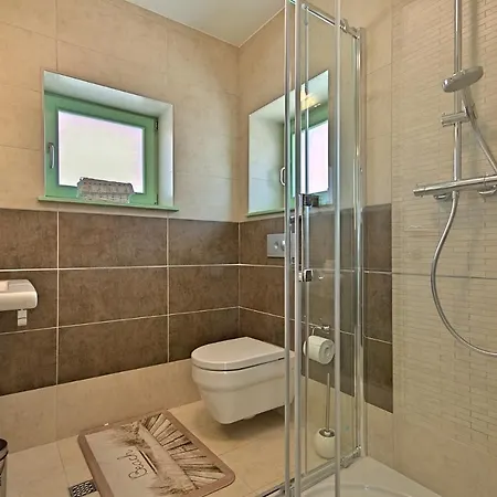 Vila Zeus *