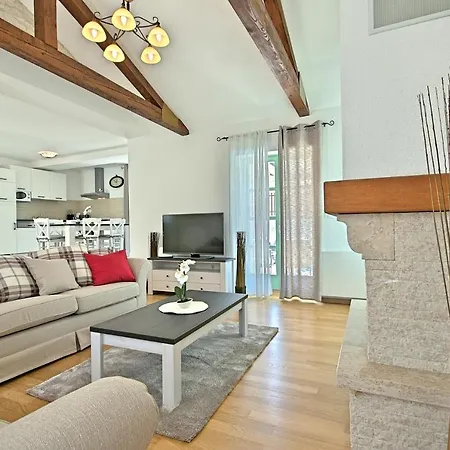 Vila Vila Zeus
