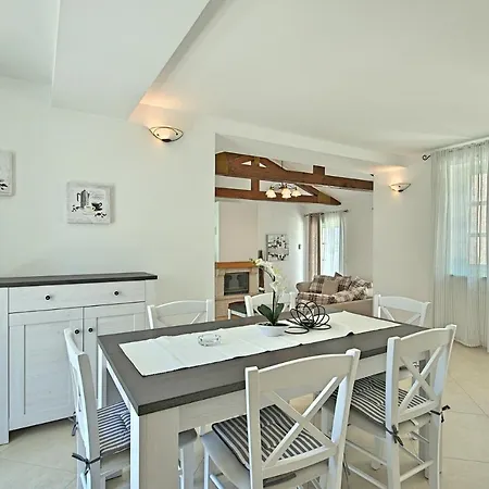 Vila Zeus Vila Medulin